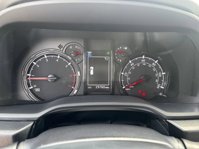 Used 2021 Toyota 4Runner SR5 Premium w/ Moonroof Package RWD image 20