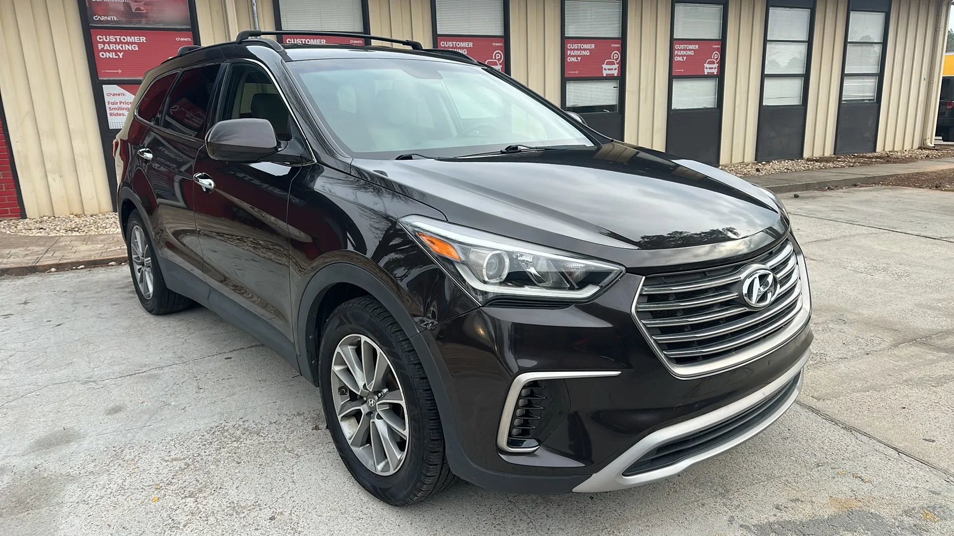 Used 2018 Hyundai Santa Fe SE image 7