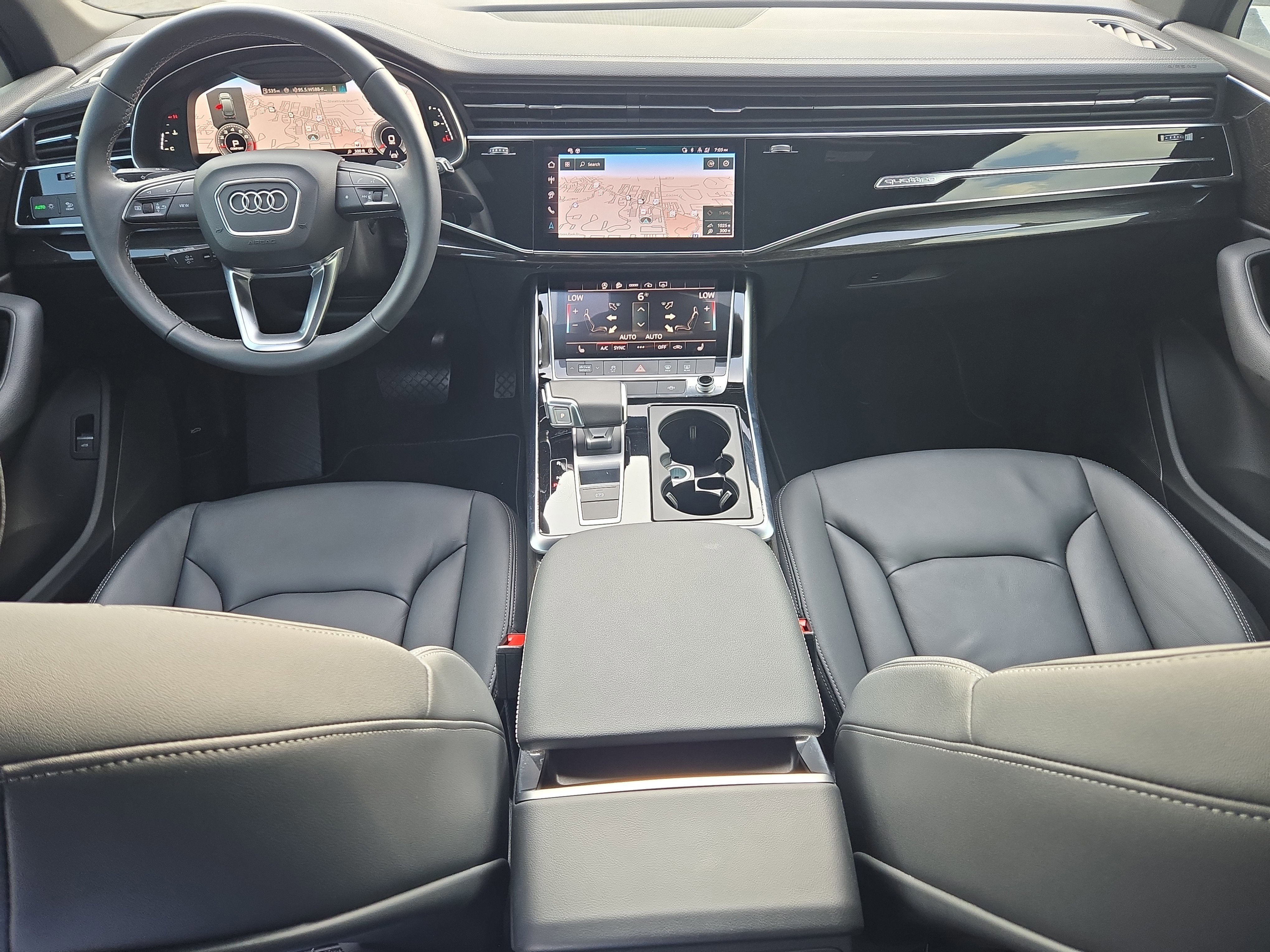 Used 2025 Audi Q7 2.0T Premium w/ Convenience Package image 11