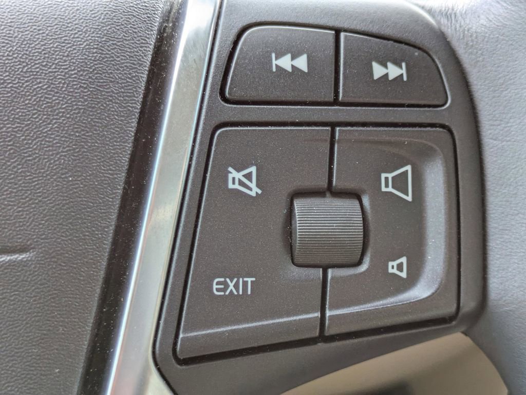 Used 2015 Volvo V60 T5 Premier Plus FWD image 20