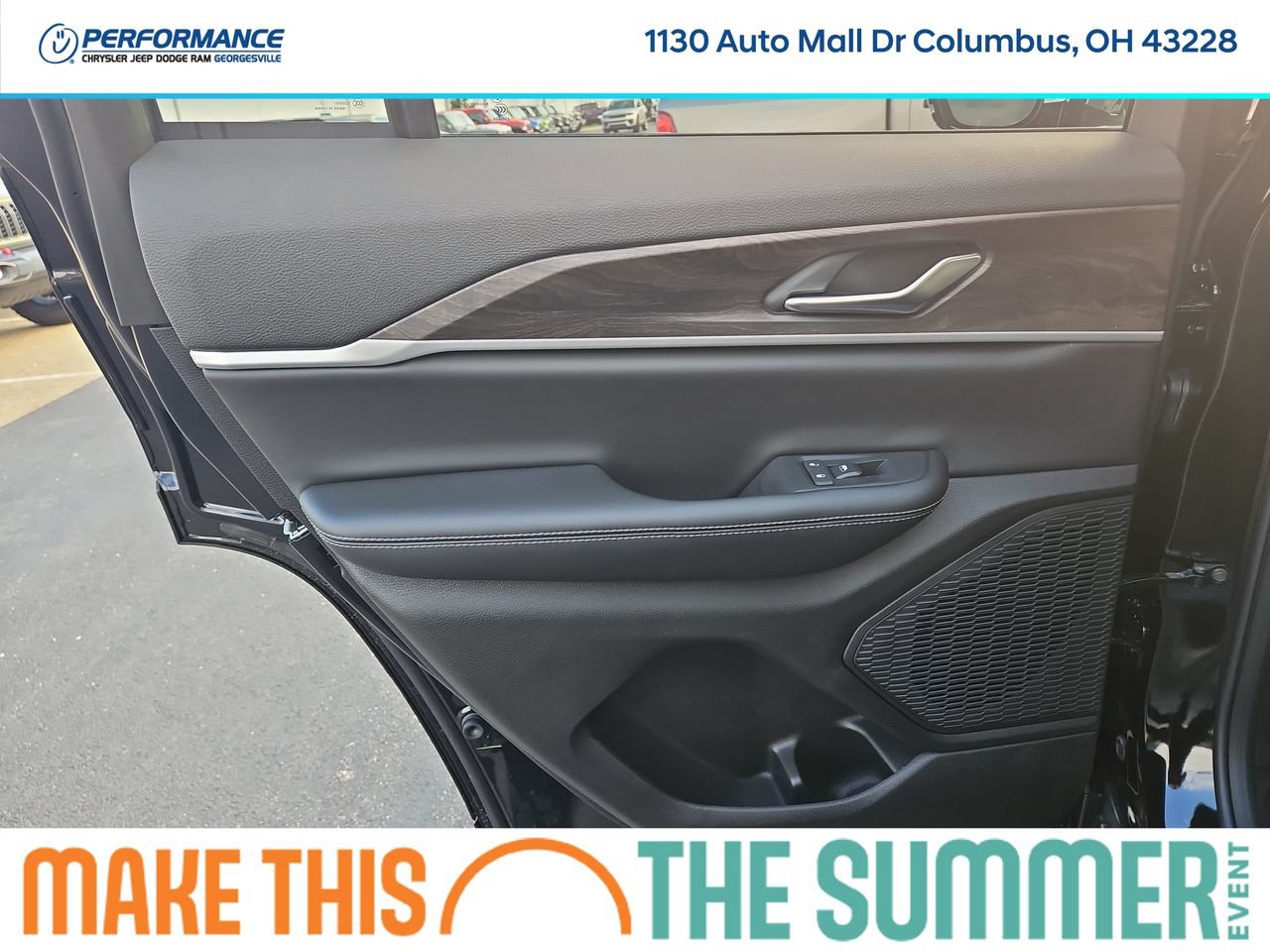 New 2026 Jeep Grand Cherokee Altitude AWD/4WD image 14