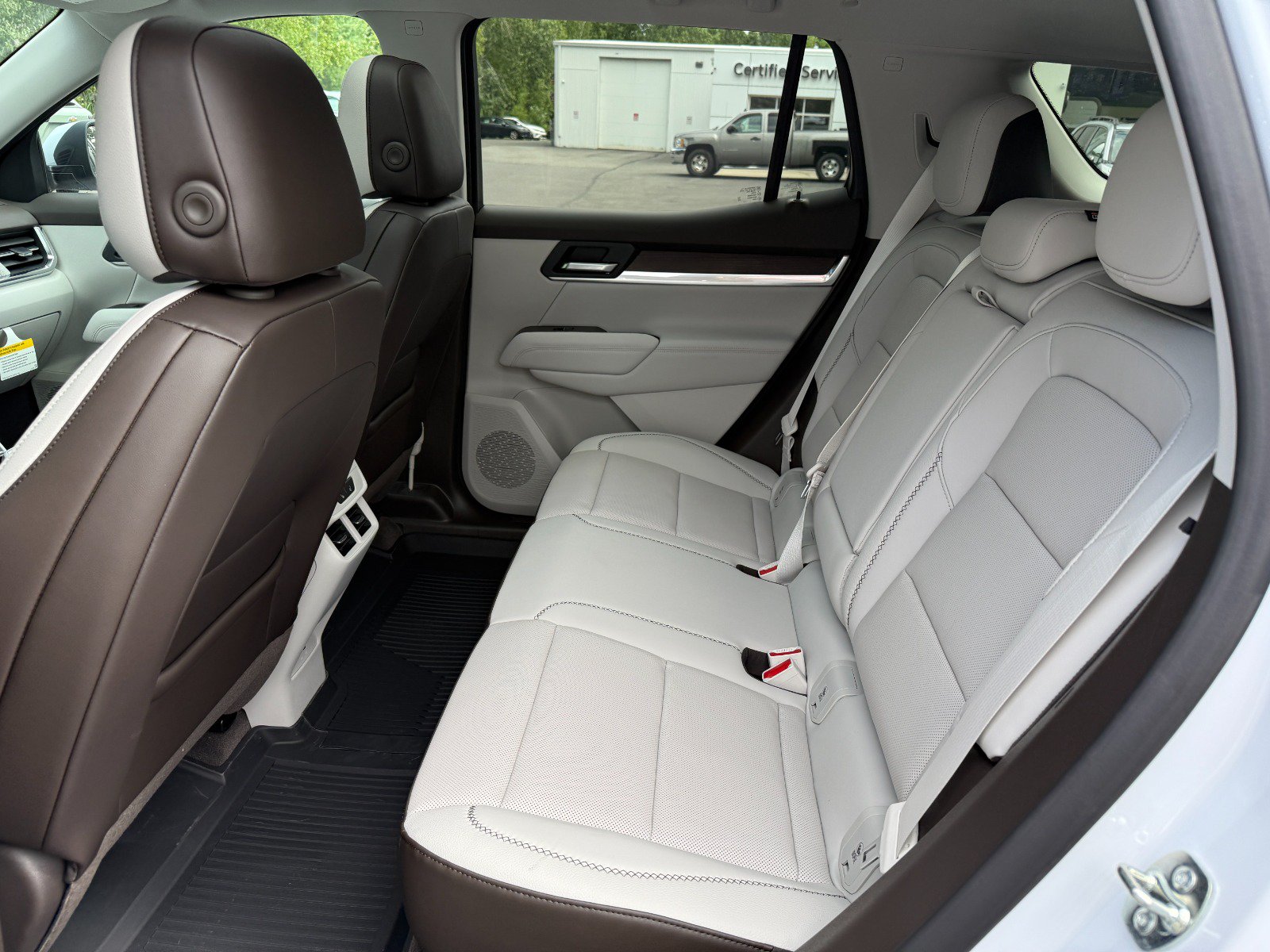 New 2027 GMC Terrain Denali AWD/4WD image 17