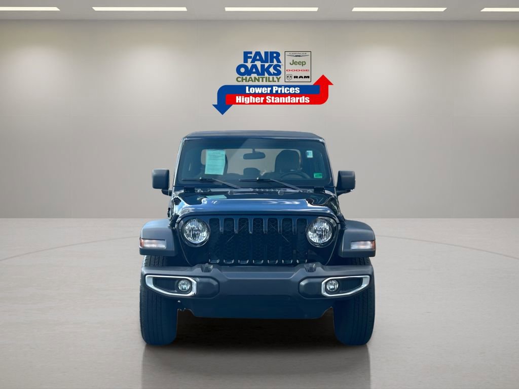 Certified 2023 Jeep Gladiator Sport w/ Trailer Tow Package image 4