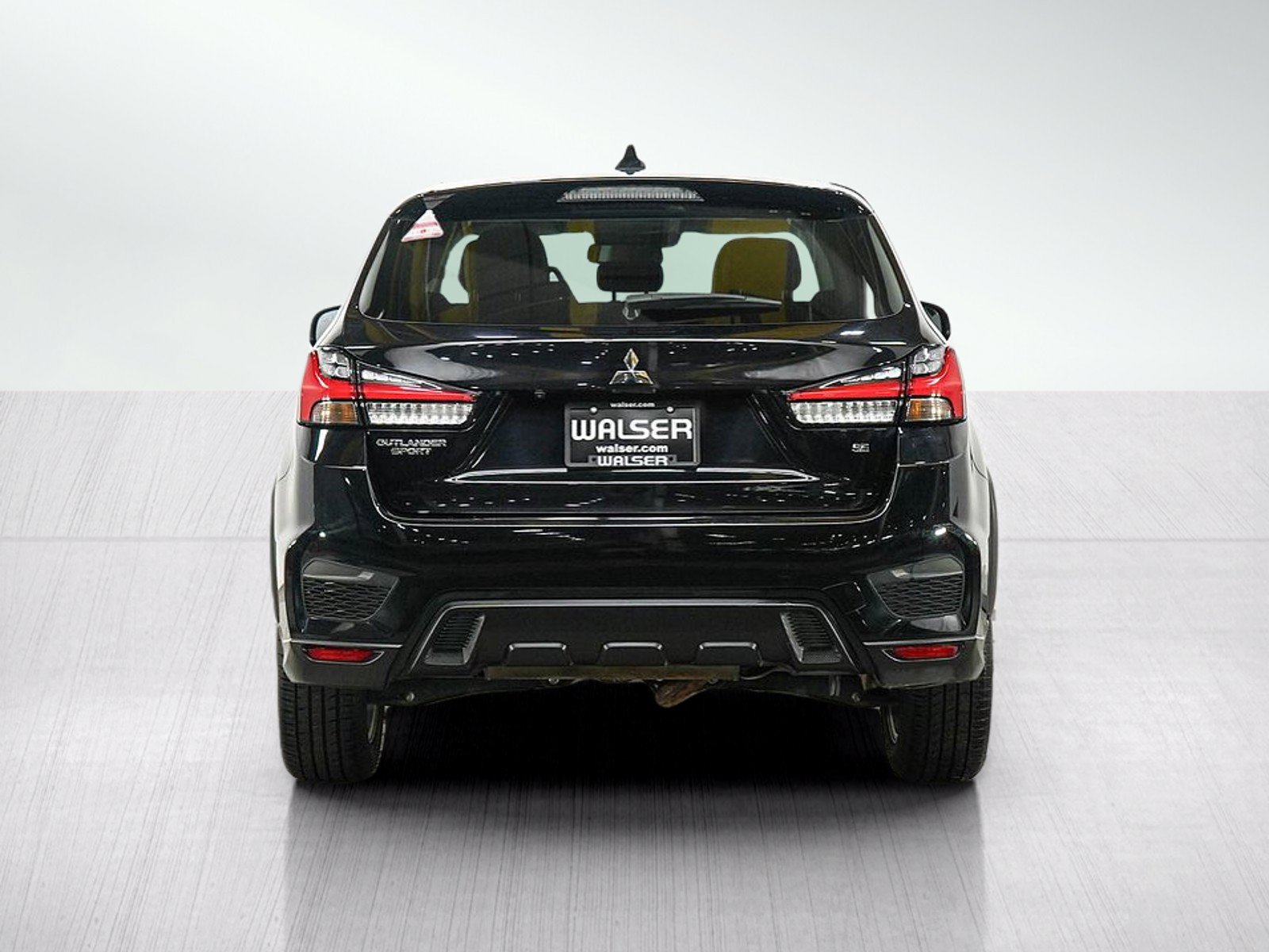 Used 2024 Mitsubishi Outlander Sport SE AWD/4WD image 4