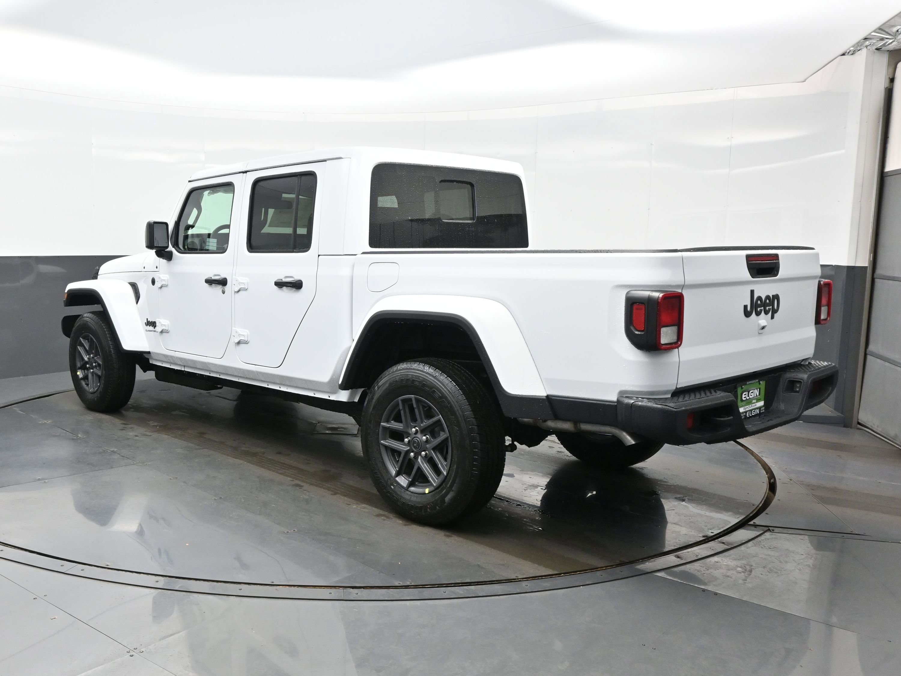 New 2026 Jeep Gladiator Sport image 4