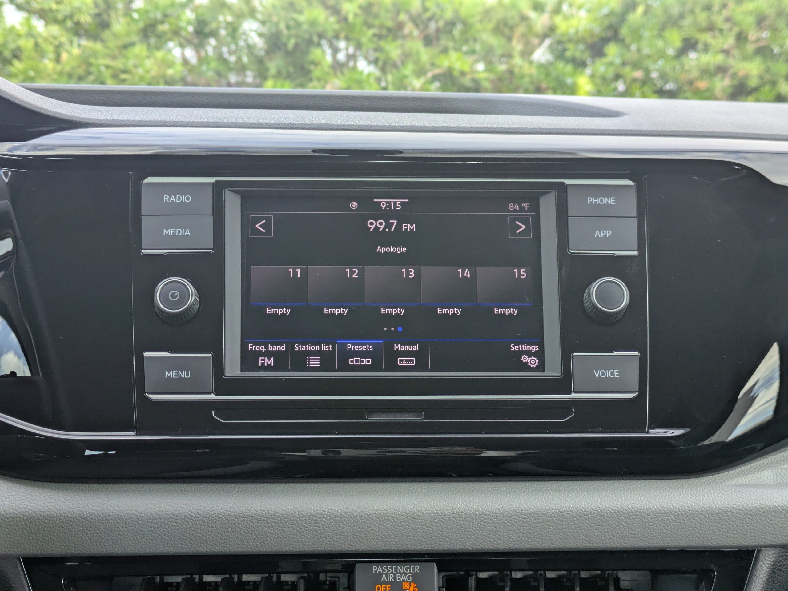 Certified 2023 Volkswagen Taos S FWD image 18