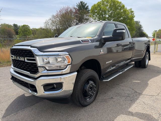 Used 2024 RAM 3500 Big Horn AWD/4WD image 6