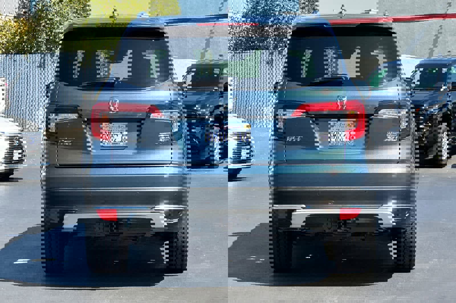 Used 2019 Honda Pilot Touring image 8