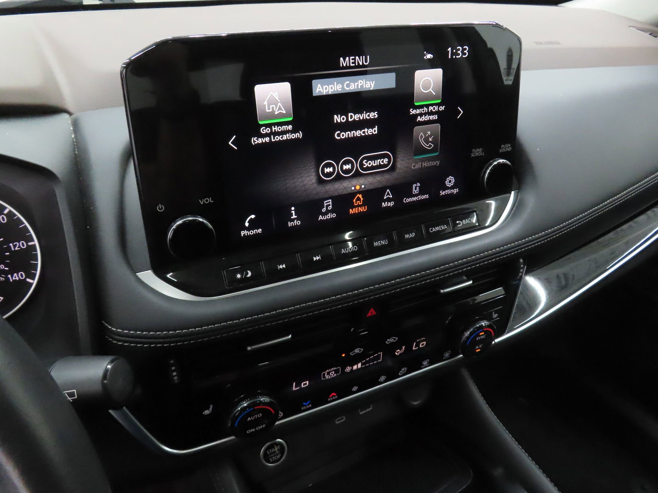 Used 2023 Nissan Rogue SL w/ SL Premium Package image 16