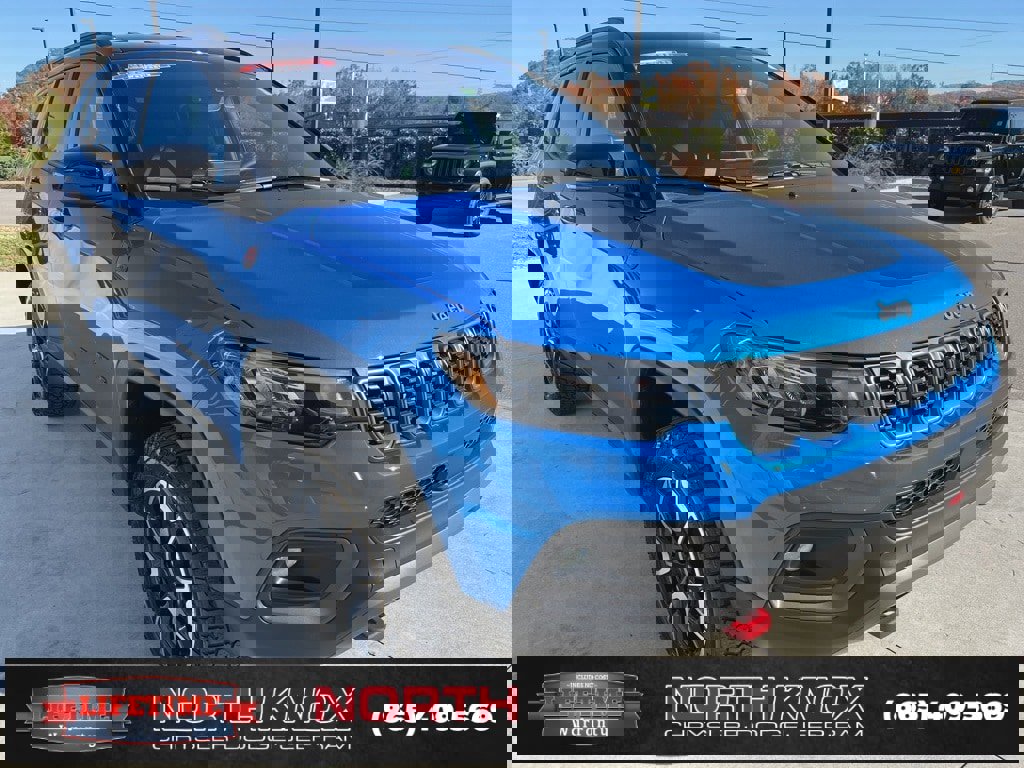 Used 2024 Jeep Compass Trailhawk image 29