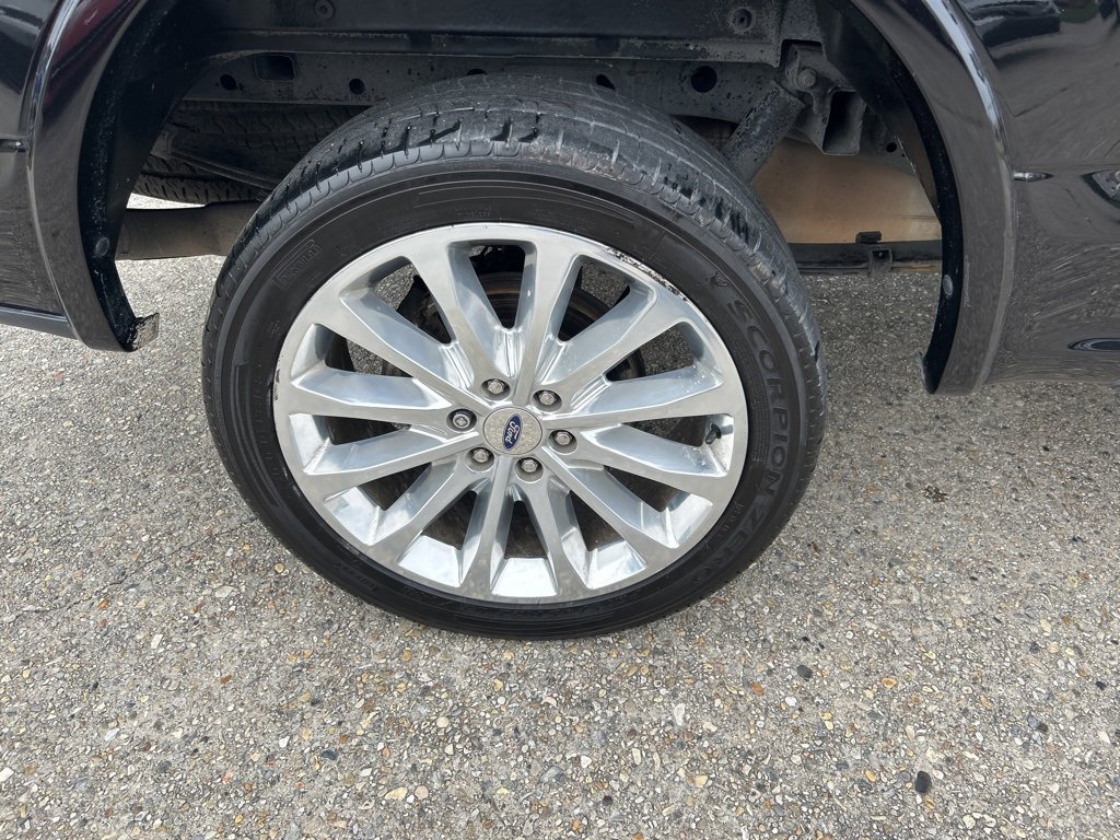 Used 2019 Ford F150 Limited w/ Trailer Tow Package image 24