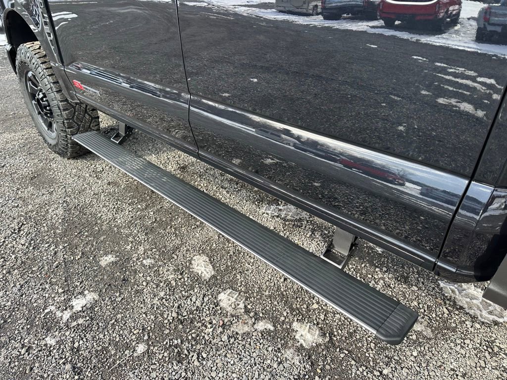 Used 2025 Ford F350 Platinum w/ Tremor Off-Road Package image 17