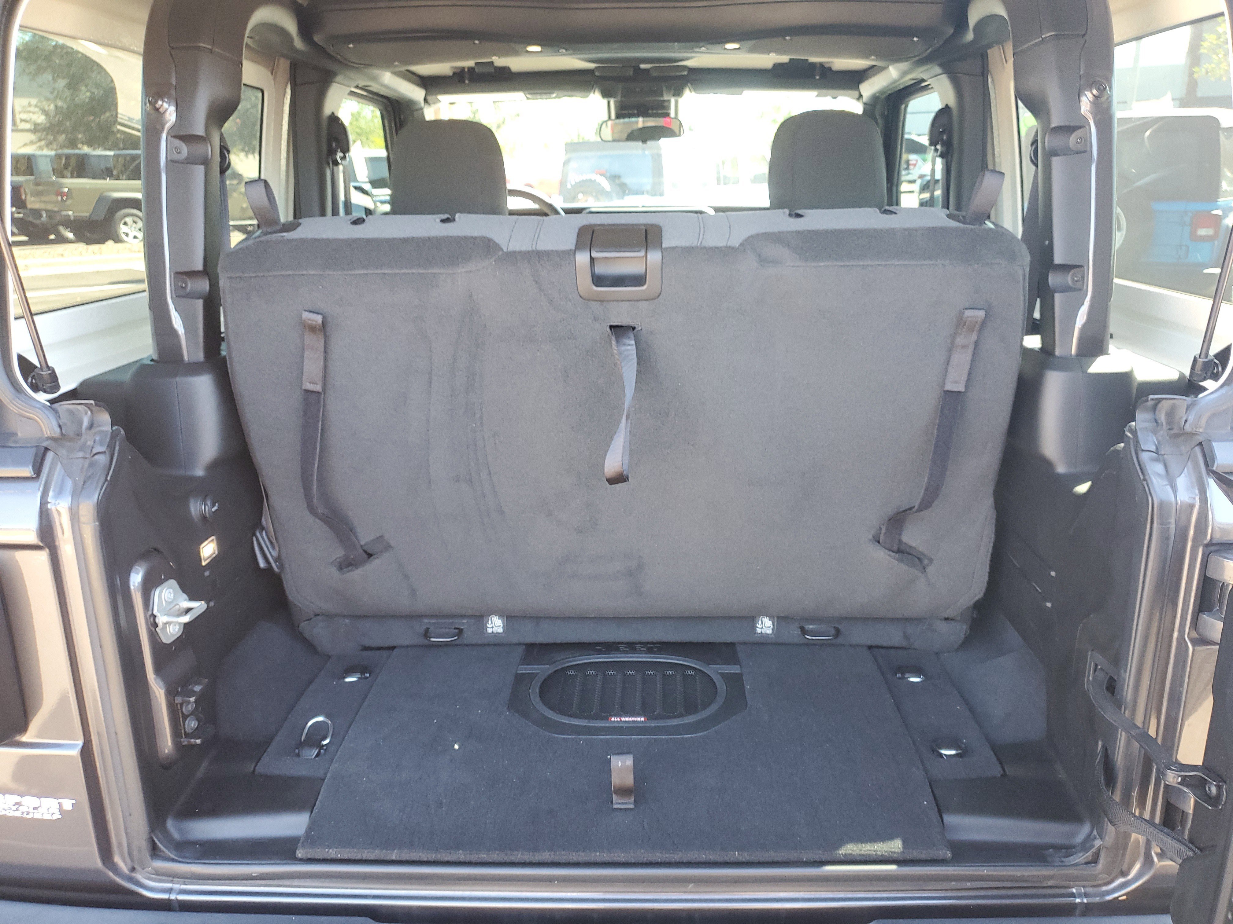 Used 2024 Jeep Wrangler Sport AWD/4WD image 7