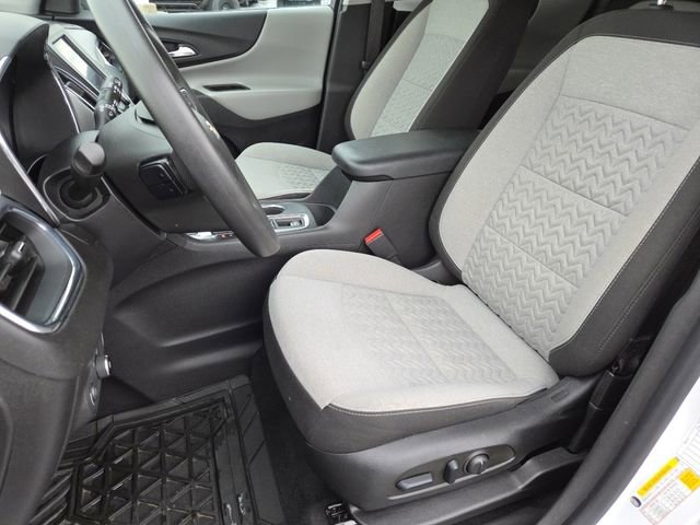 Used 2023 Chevrolet Equinox LT image 29