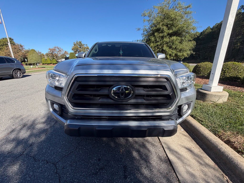Used 2023 Toyota Tacoma SR5 RWD image 3