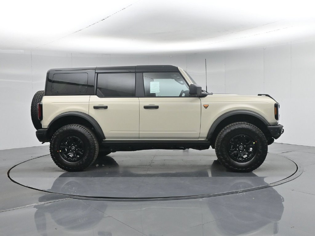 New 2026 Ford Bronco Badlands w/ Wildtrak Package AWD/4WD image 24