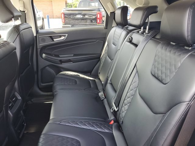 Used 2023 Ford Edge Titanium AWD/4WD image 26