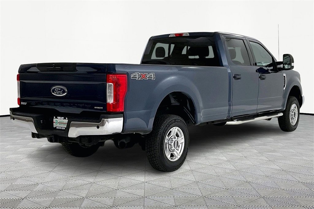 Used 2017 Ford F250 XLT image 6