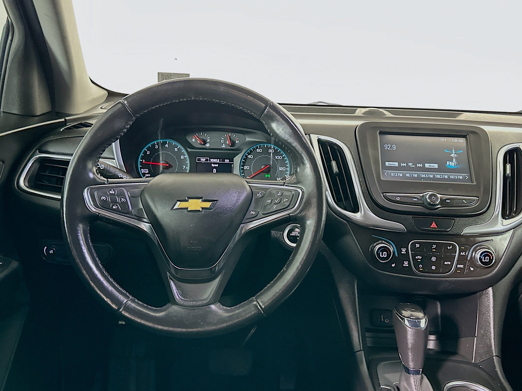 Used 2018 Chevrolet Equinox LT FWD image 18