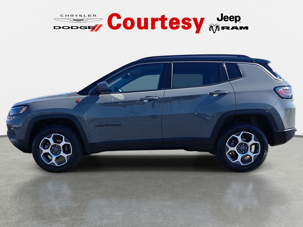 Certified 2022 Jeep Compass Trailhawk w/ Trailhawk Elite Group AWD/4WD image 8