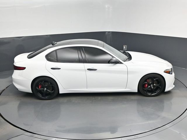 Used 2021 Alfa Romeo Giulia Ti Sport image 47