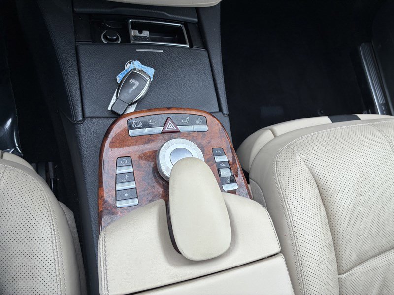 Used 2007 Mercedes-Benz S 550 4MATIC image 13