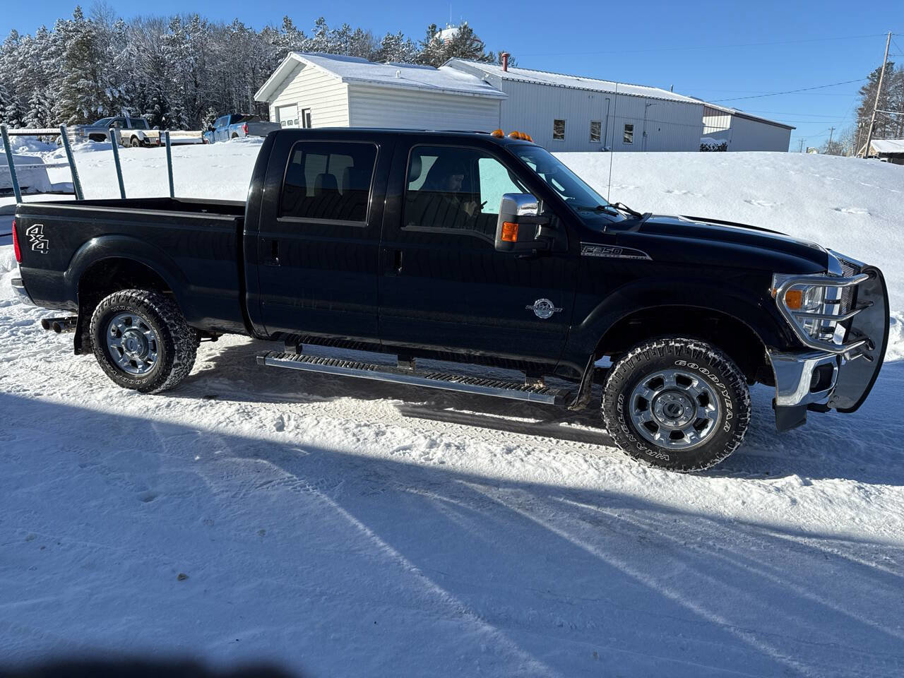 Used 2016 Ford F350 Lariat w/ Chrome Package image 5