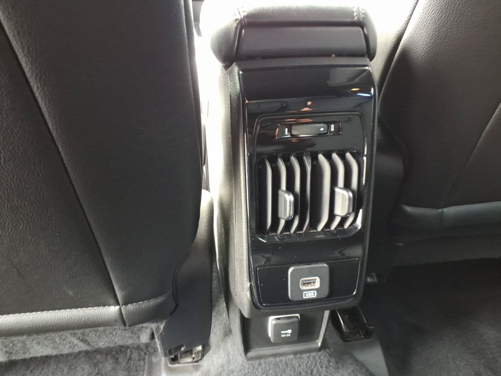 Used 2025 Jeep Compass Limited AWD/4WD image 28