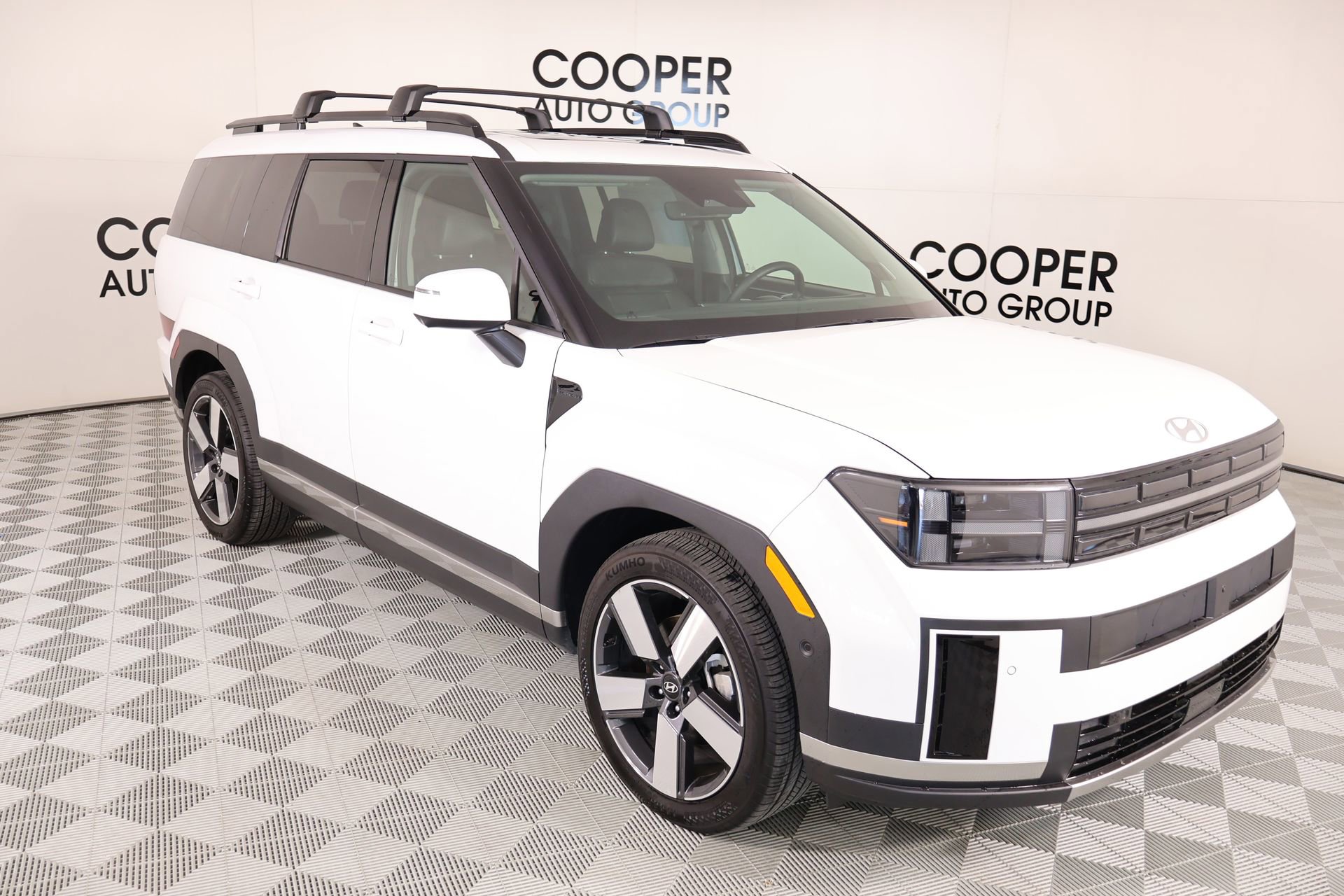 Certified 2025 Hyundai Santa Fe Limited image 1