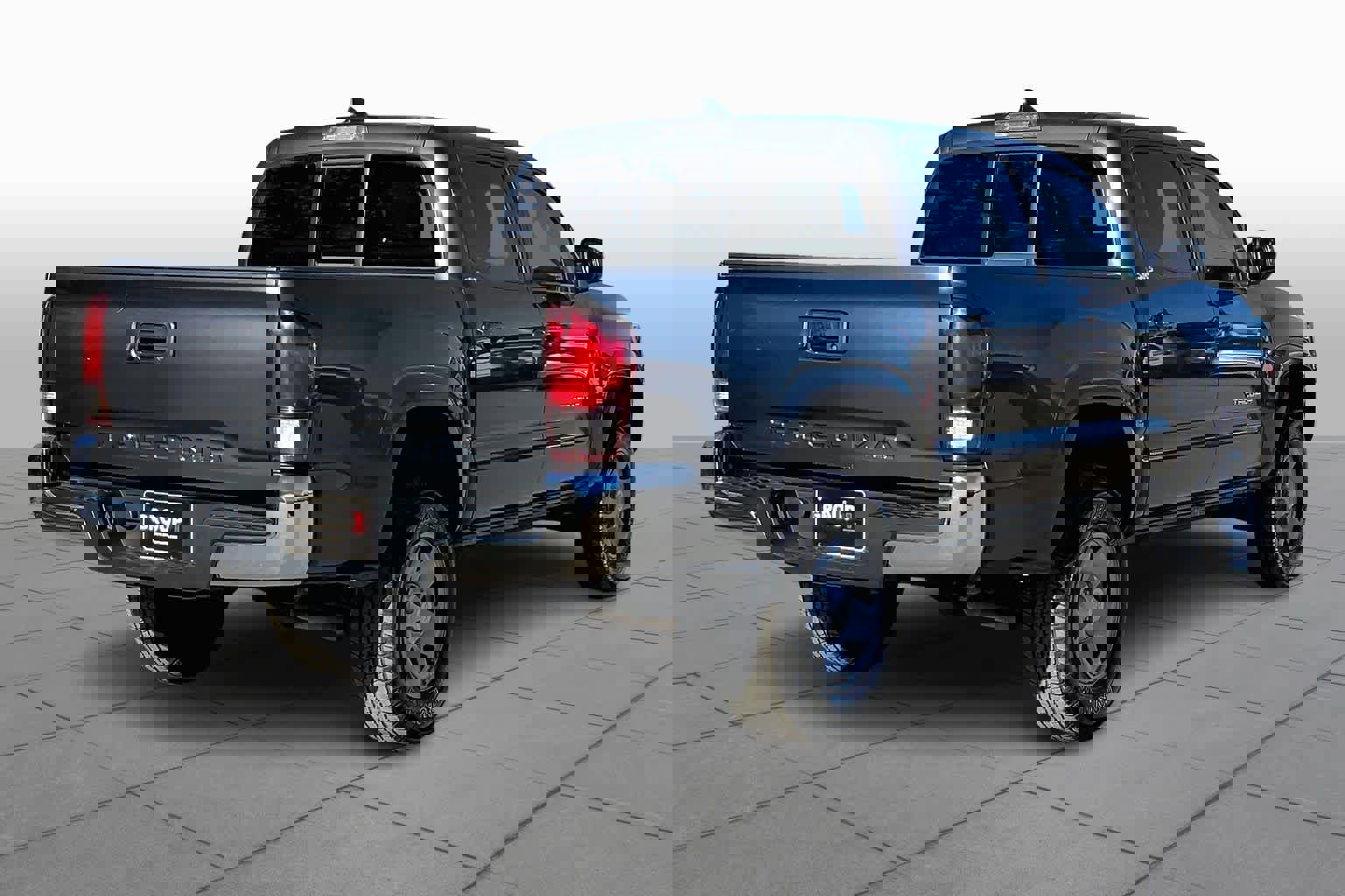 Used 2023 Toyota Tacoma SR5 image 12