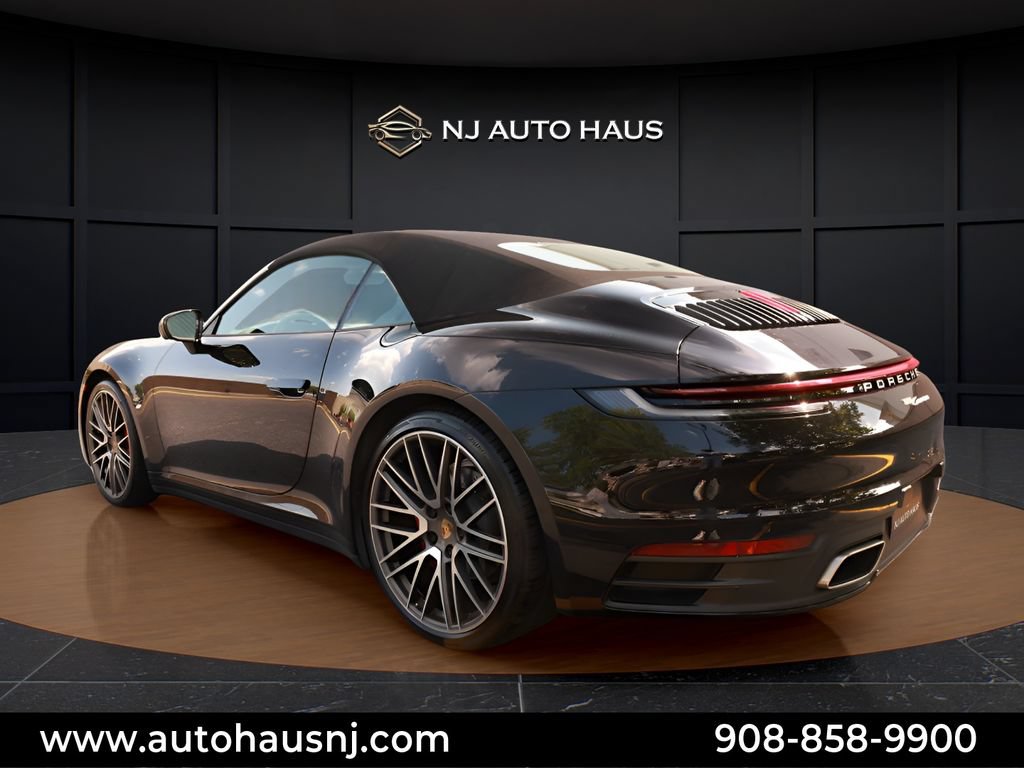 Used 2021 Porsche 911 Carrera RWD image 35