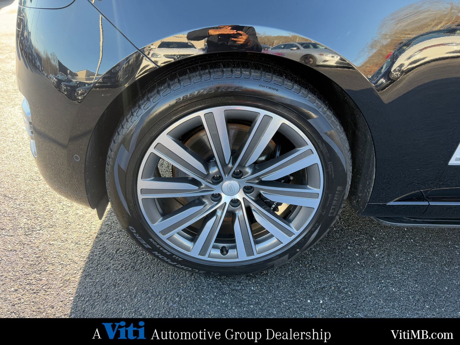 Used 2025 Land Rover Range Rover Long Wheelbase Autobiography image 12