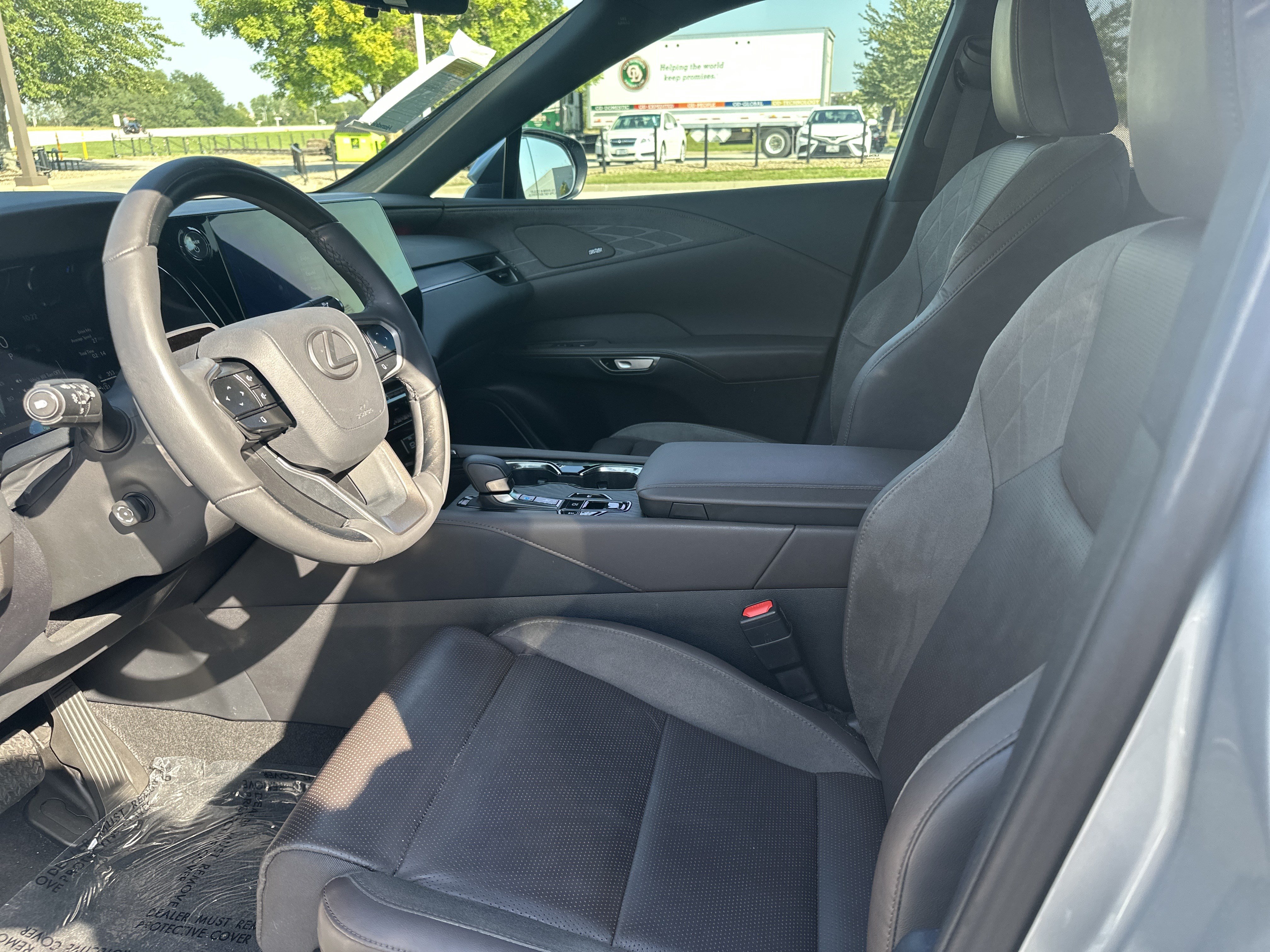 Certified 2025 Lexus RX 350 w/ Convenience Package AWD/4WD image 16