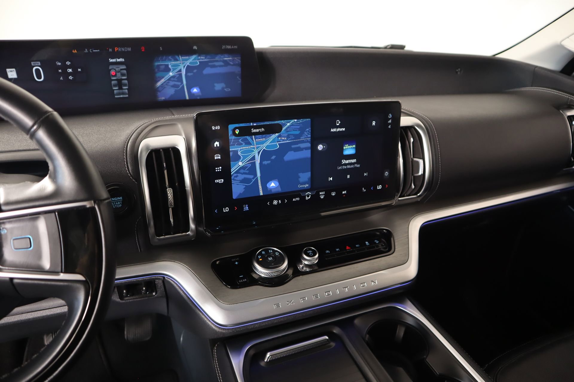 Used 2025 Ford Expedition Max Platinum AWD/4WD image 5