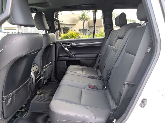 Certified 2022 Lexus GX 460 w/ Black Line Special Edition AWD/4WD image 15