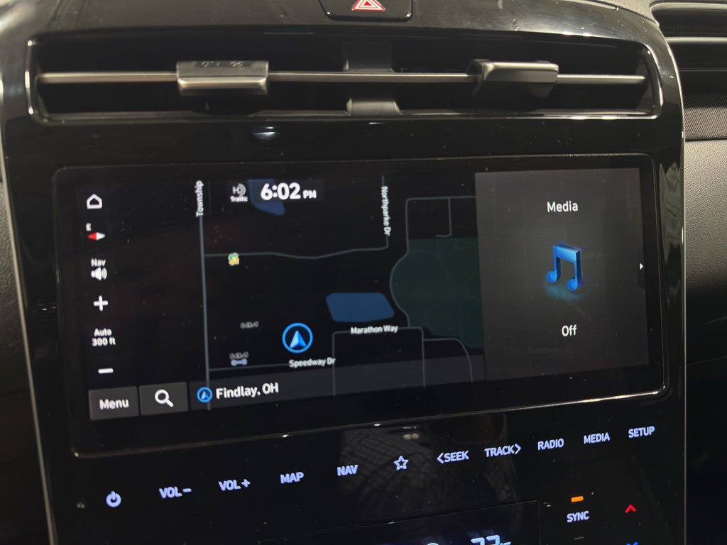 Used 2022 Hyundai Tucson Limited image 13