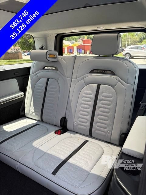 Used 2023 Rivian R1S Adventure AWD/4WD image 29