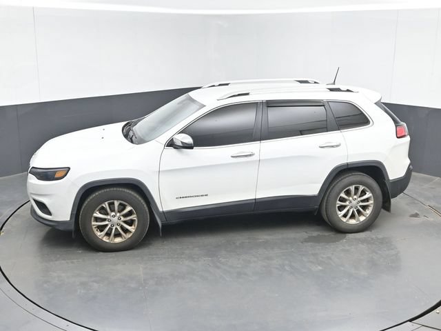 Used 2019 Jeep Cherokee Latitude w/ Popular Appearance Group FWD image 20