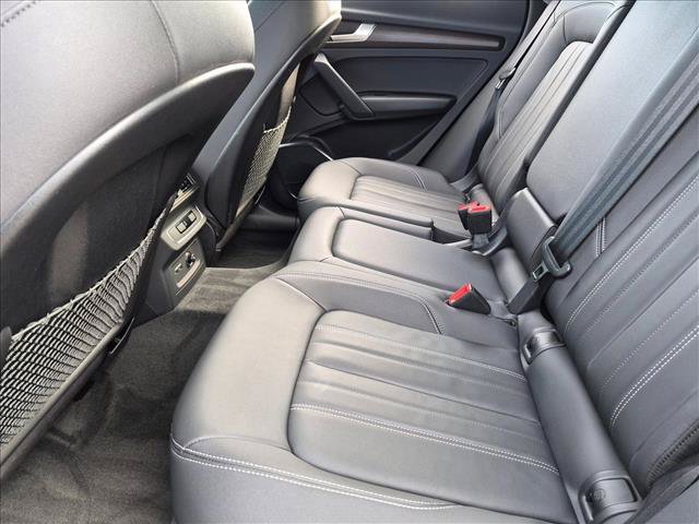 Certified 2023 Audi Q5 2.0T Premium w/ Convenience Package AWD/4WD image 15