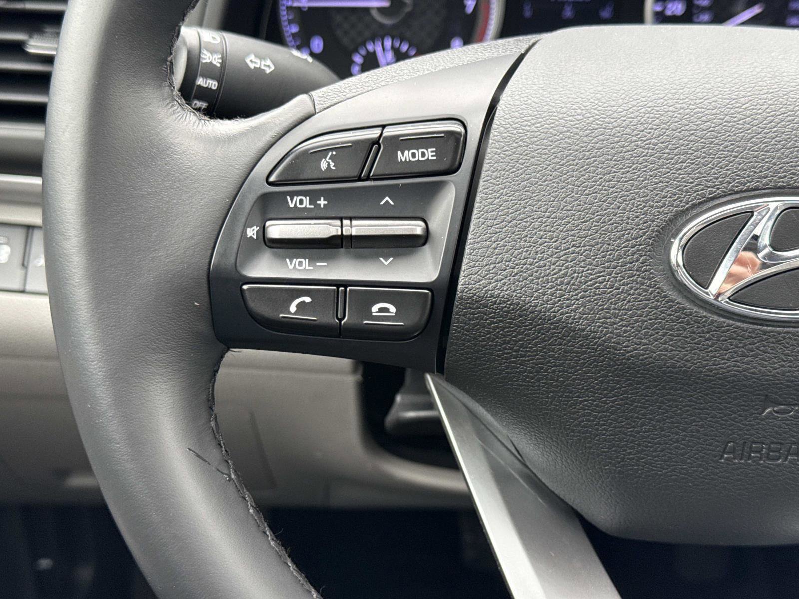 Used 2020 Hyundai Elantra Value Edition w/ Cargo Package (C1) image 11