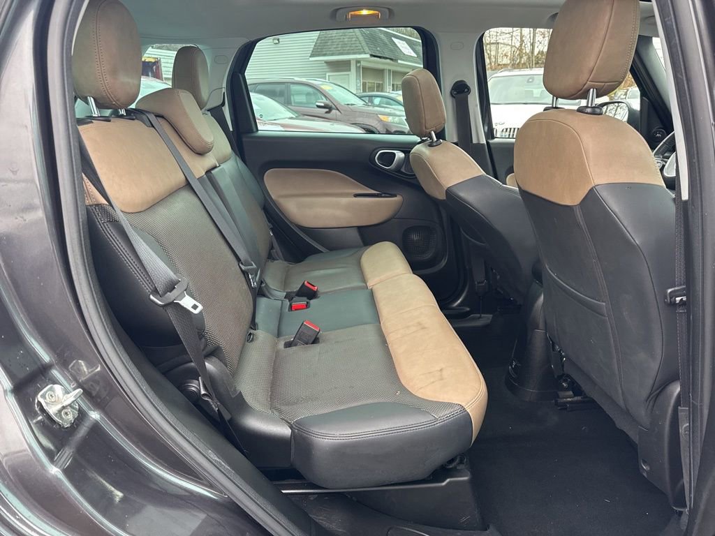 Used 2016 FIAT 500L Lounge image 34