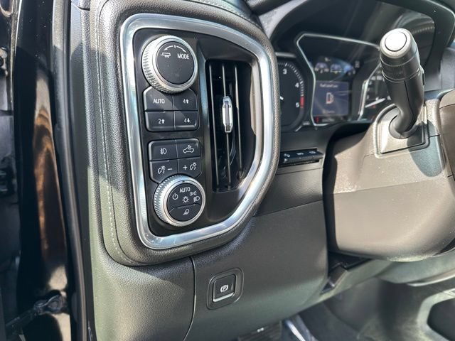 Used 2020 GMC Sierra 2500 Denali w/ Denali Ultimate Package AWD/4WD image 18