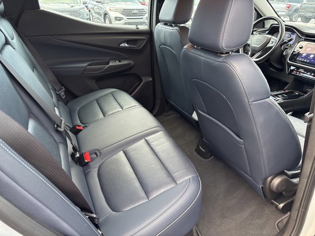 Used 2022 Chevrolet Bolt EUV LT w/ Convenience Package image 14
