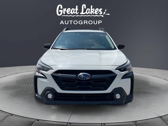 Certified 2025 Subaru Outback Premium AWD/4WD image 8