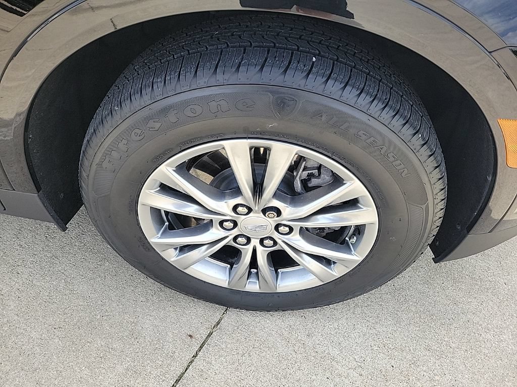 Used 2022 Cadillac XT5 Premium Luxury w/ Technology Package AWD/4WD image 36