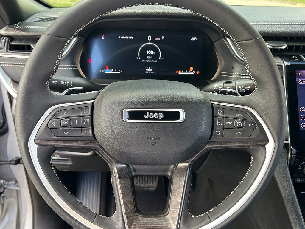 Certified 2025 Jeep Grand Cherokee Limited RWD image 20