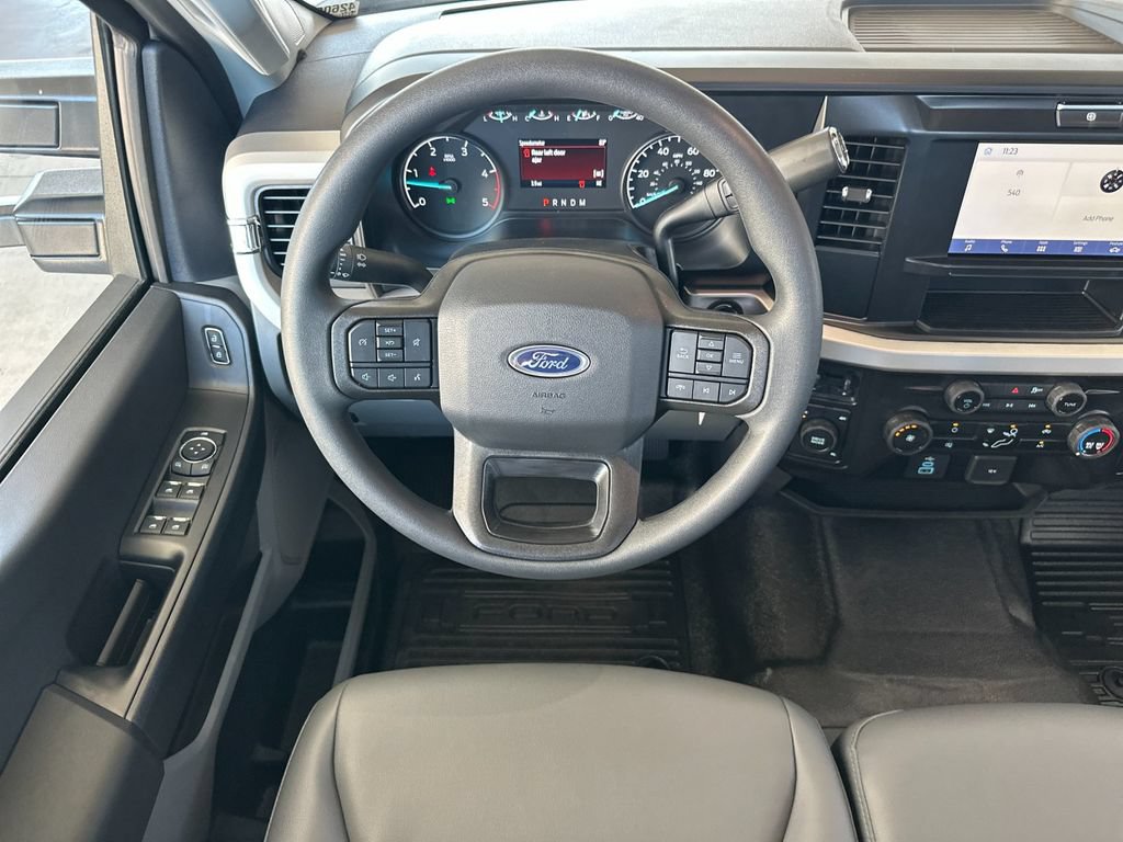 New 2026 Ford F550 4x4 Crew Cab image 14