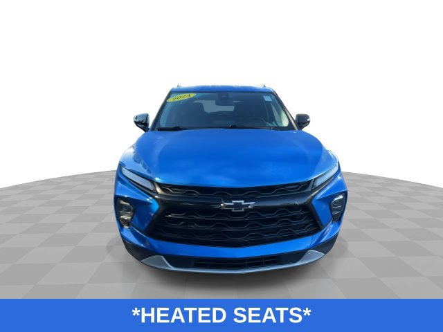 Used 2024 Chevrolet Blazer LT w/ Midnight/Sport Edition FWD image 4