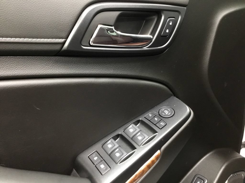Used 2019 Chevrolet Tahoe Premier w/ Premier Plus Edition AWD/4WD image 6