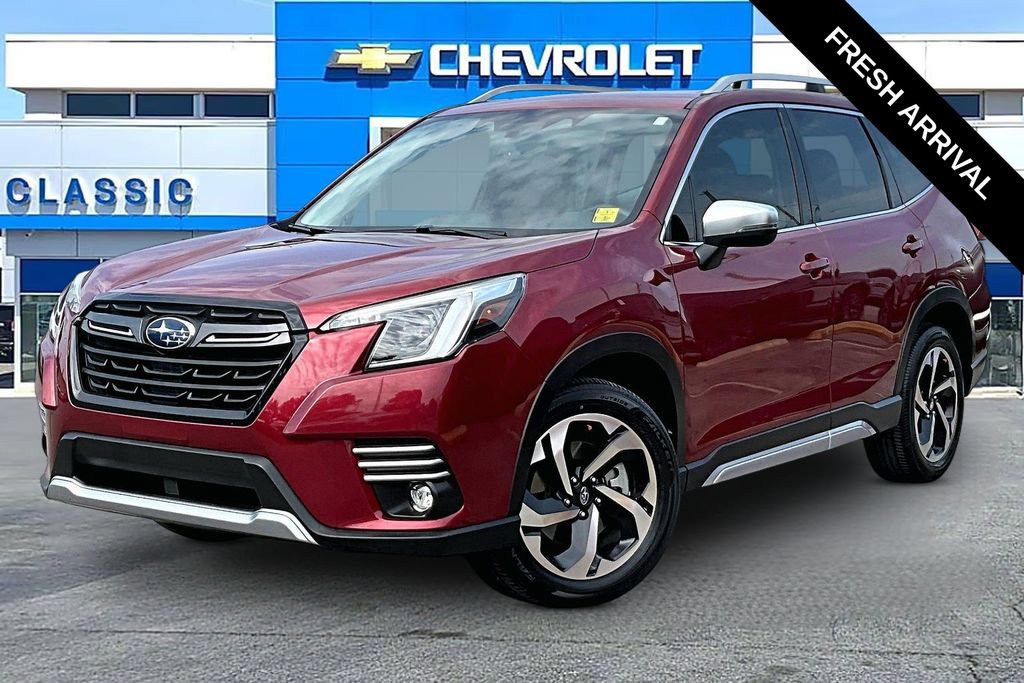 Used 2024 Subaru Forester Touring w/ Convenience Package AWD/4WD image 2